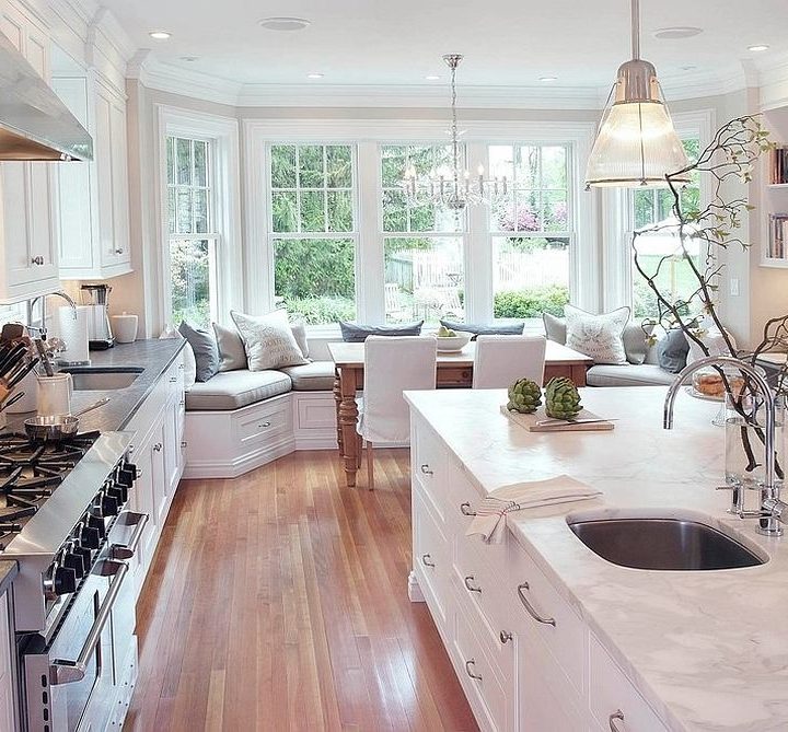 8 Reasons A Window Seat Should Feature In Your Kitchen Remodel