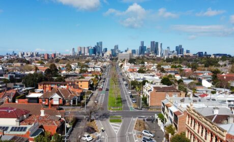 Melbourne suburbs price gaps: The shocking $1.62 million divide