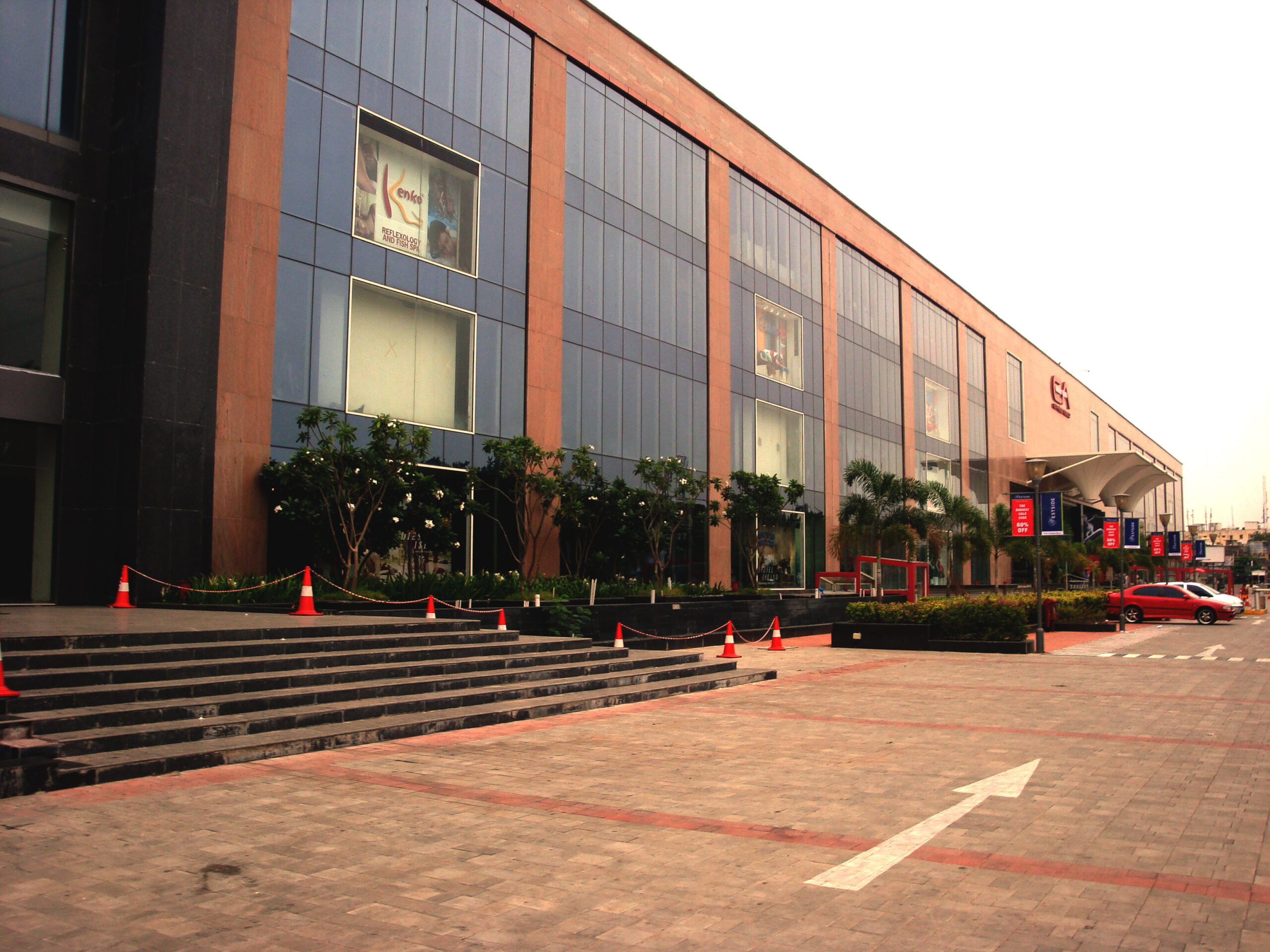 India hotel capacity